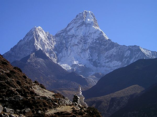 Mt Ama Dablam 6812m