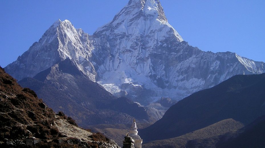 Mt Ama Dablam 6812m